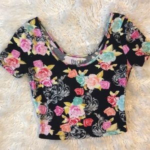 Floral print crop top!